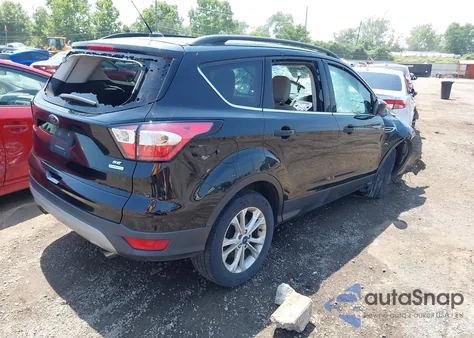 2018 Ford Escape Se из США, поврежденный, VIN 1FMCU0GD0JUB08098